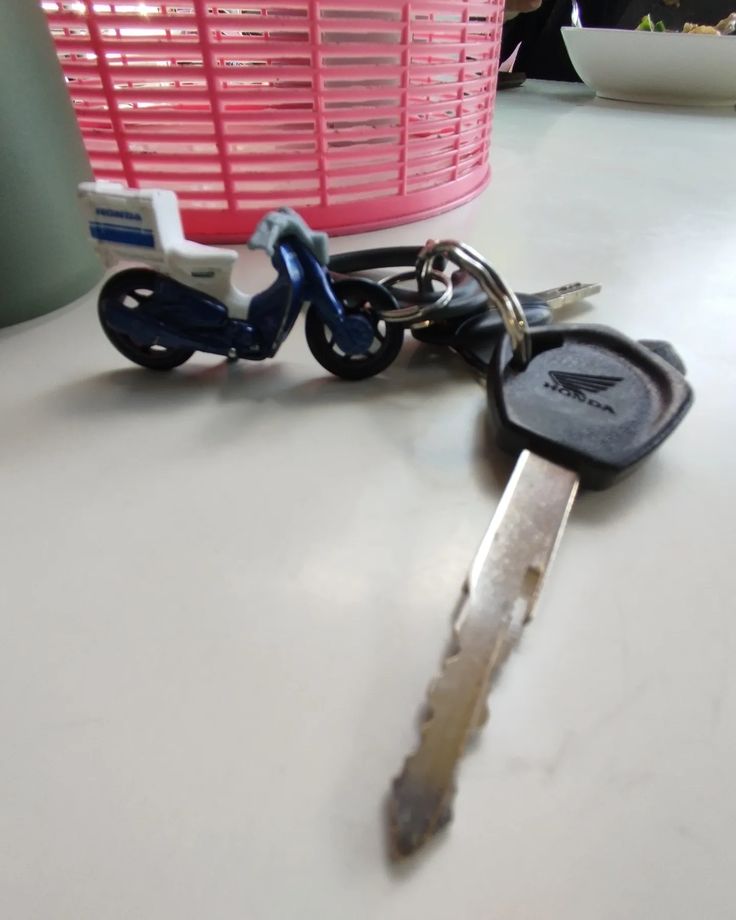 Kunci Motor